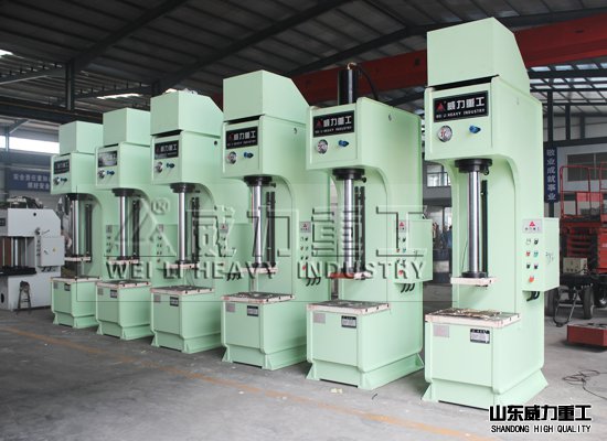 63噸單臂液壓機1