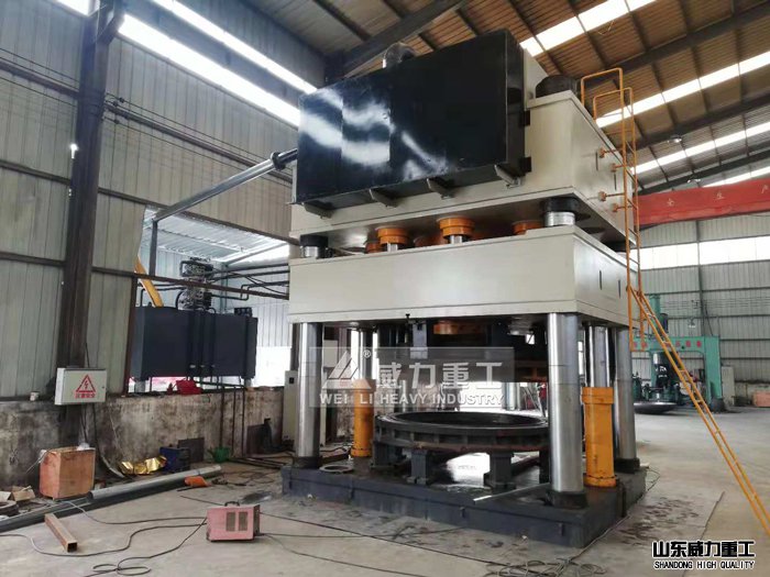 不銹鋼封頭冷壓四柱液壓機