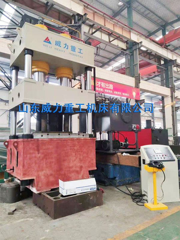 500噸液壓墊液壓機車間裝配圖